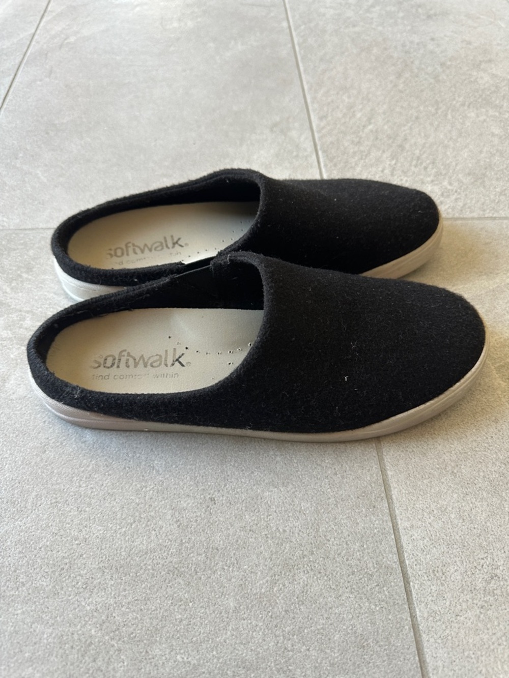 SoftWalk Black Slip-On Wool Blend Casual Mules